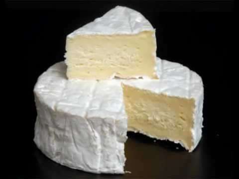 découvrez notre recette de tartiflette normande, un plat savoureux alliant pommes de terre, reblochon et ingrédients typiques de normandie pour un régal authentique.