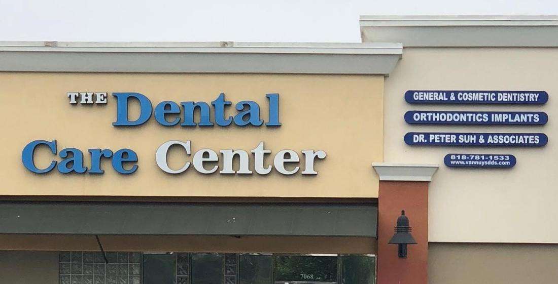 centre de soins dentaires offrant des services de haute qualité pour une santé bucco-dentaire optimale. prenez rendez-vous dès aujourd'hui pour un sourire éclatant.