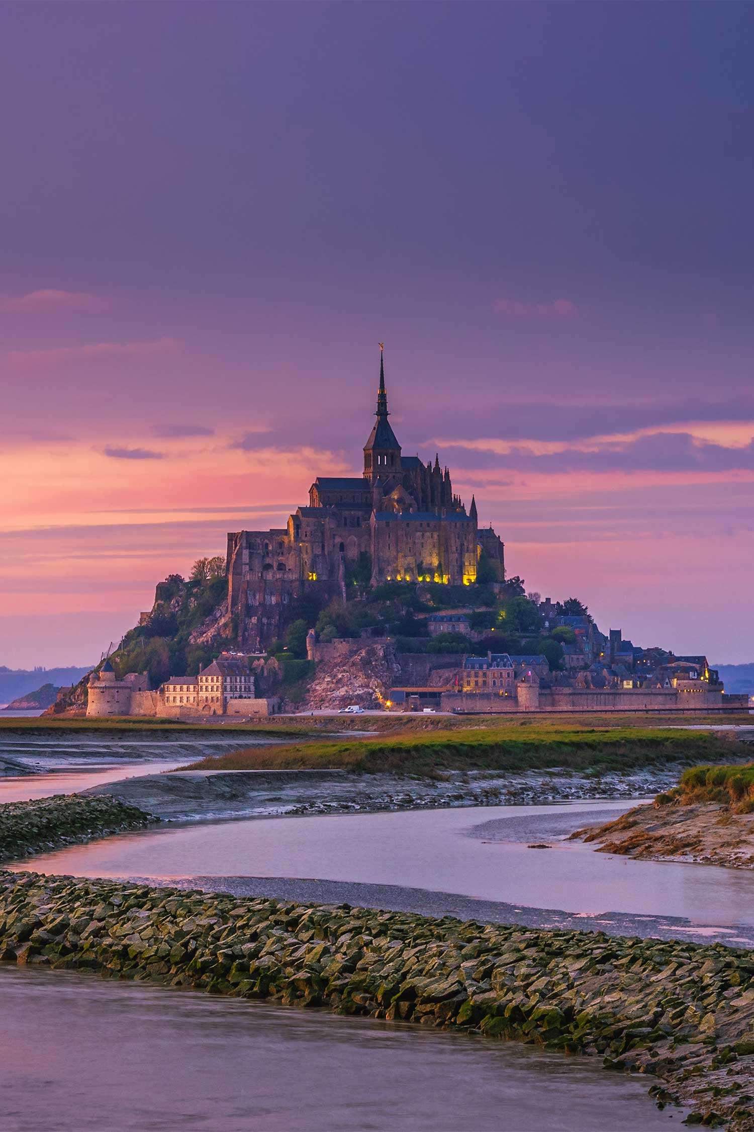 découvrez la normandie, une région riche en histoire, paysages côtiers magnifiques, gastronomie savoureuse et patrimoine culturel exceptionnel.